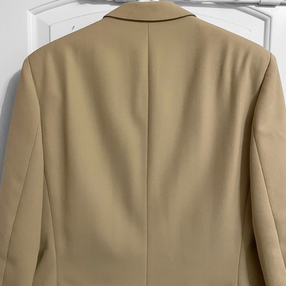 Hugo Boss Beige Textured Blazer Size Large - Picture 9 of 9